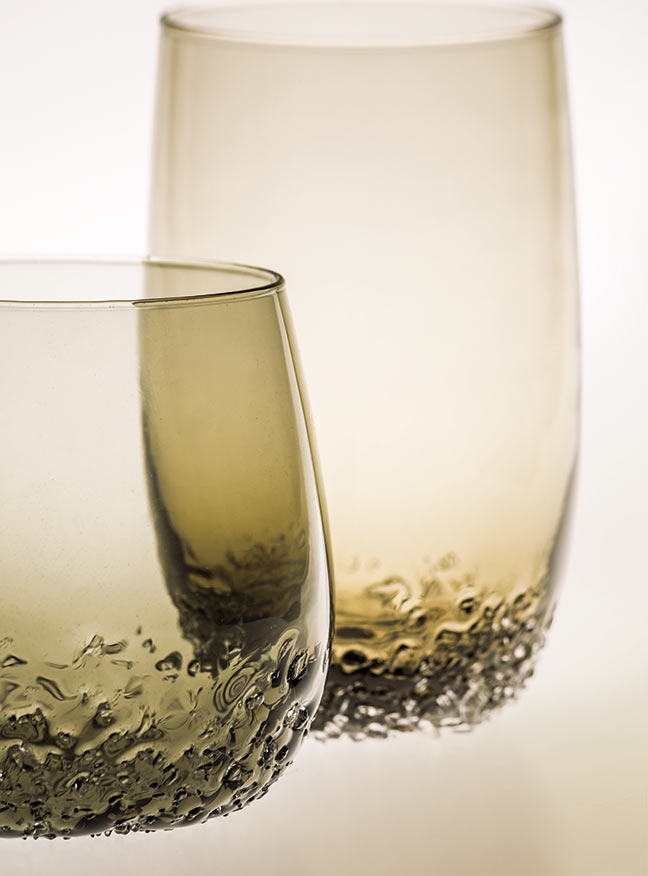 VES bicchieri grandi e bicchieri piccoli con lavorazione in vetro soffiato colorati fatti in italia