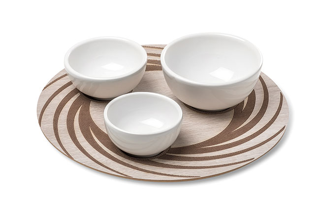 VES vassoi in legno inciso con set di tre ciotole fatti in italia