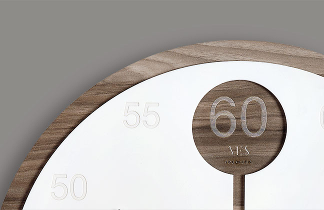 VES orologio design moderno rotondo da parete in Krion K-Life made in italy