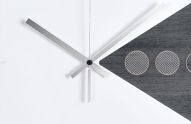 VES orologio design moderno rotondo da parete in Krion K-Life fatto in Italia